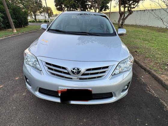 TOYOTA COROLLA 2.0 ALTIS 16V FLEX 4P AUTOMÁTICO TOYOTA COROLLA 2.0 ALTIS 16V FLEX 4P AUTOMÁTICO
